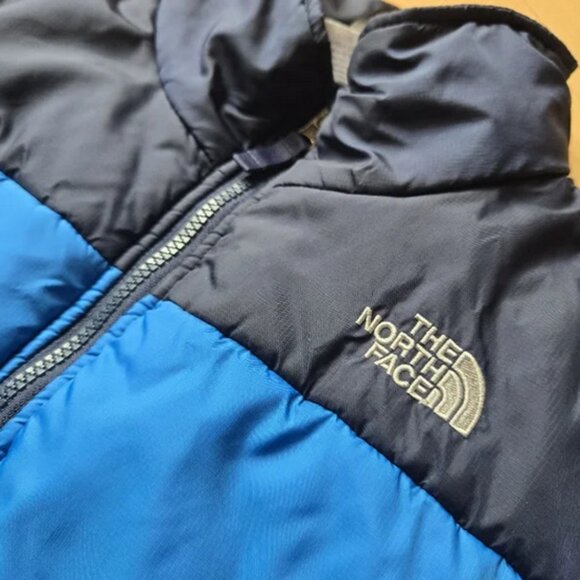 The North Face blue two-toned puffer coat / zip up jacket CHILDS!! XL - Picture 2 of 11